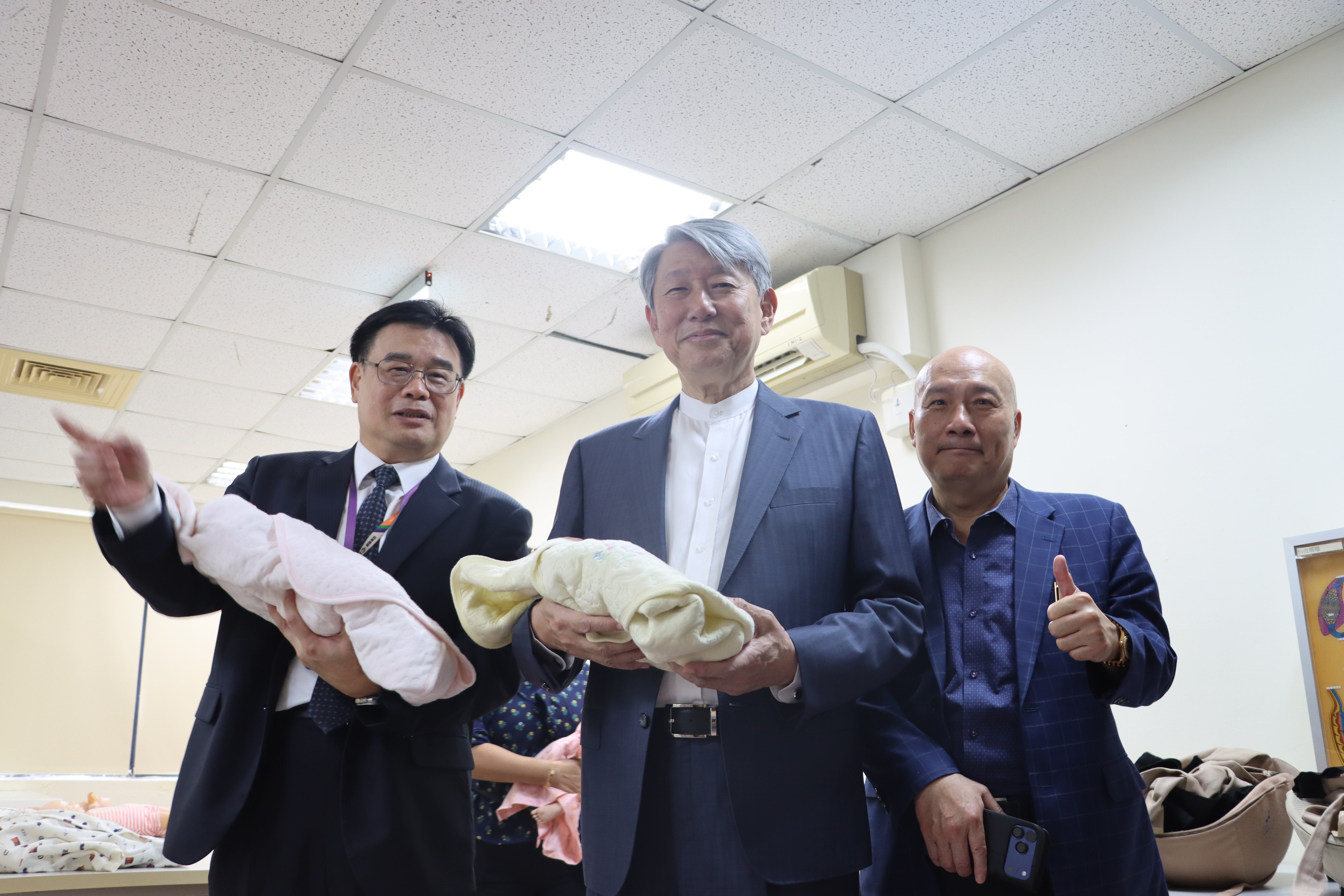 參觀護理系專業教室
